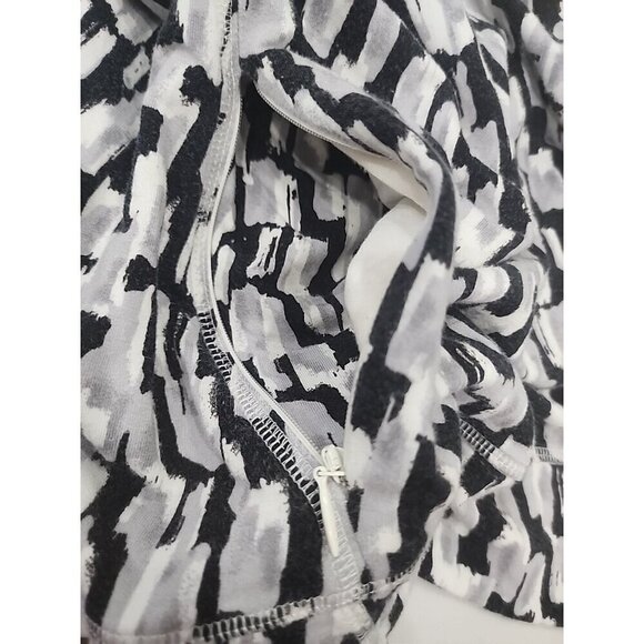 Talbots Animal Print 1/4 Zip Jacket Zip Pockets Stretch Women's 2X - Picture 10 of 10